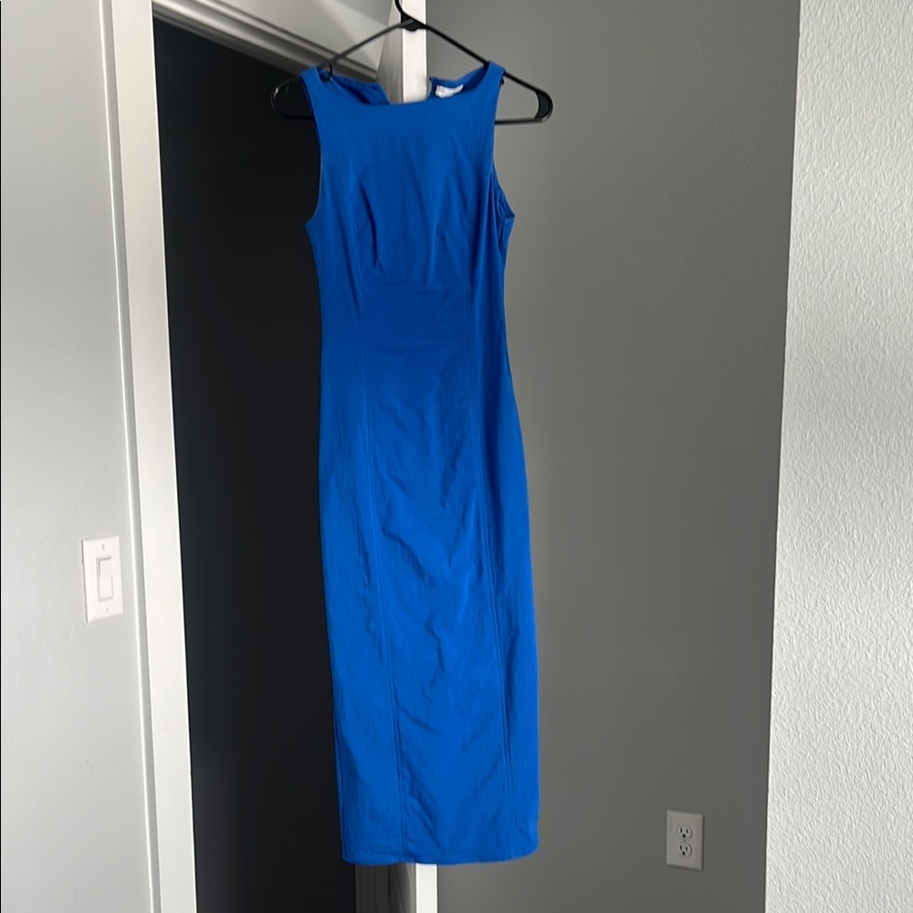Elegant Blue Sleeveless Dress